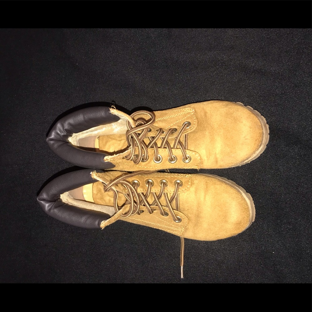 combat boots - Picture 2 of 2